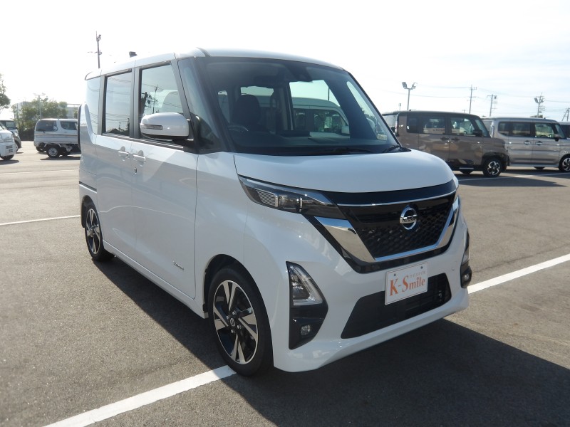 ニッサン ルークス 2枚目