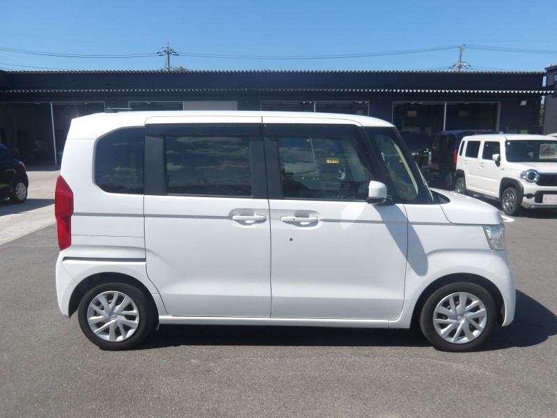 ホンダ N BOX 15枚目