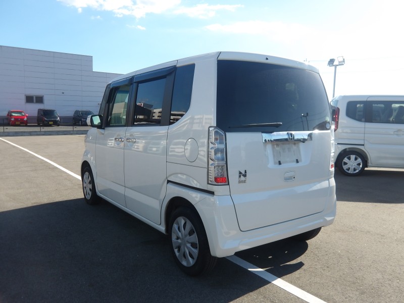 ホンダ N BOX 18枚目