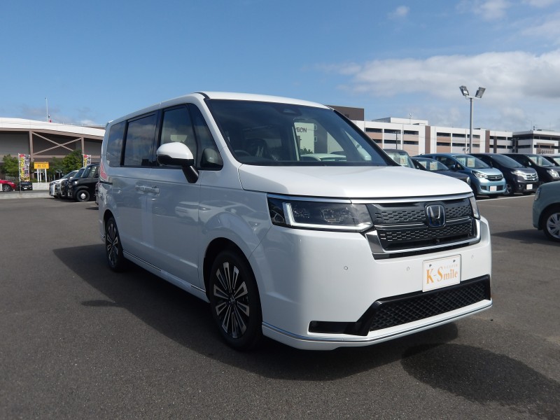 ホンダ ステップワゴンスパーダ 2枚目