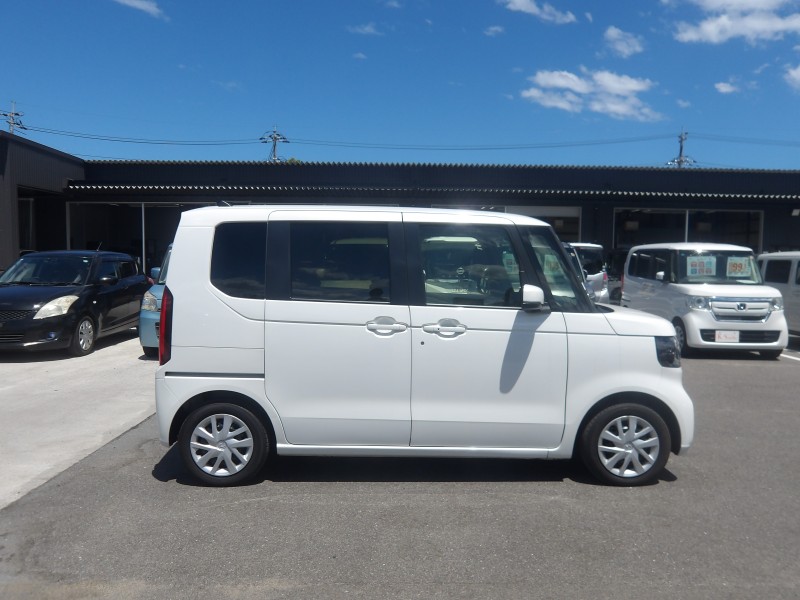 ホンダ N BOX 3枚目