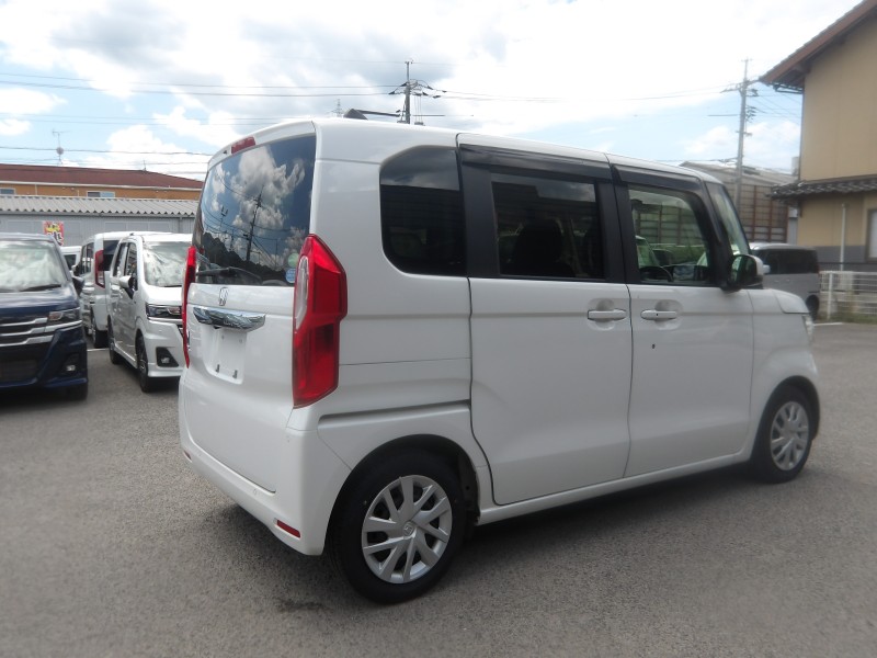 ホンダ N BOX 17枚目
