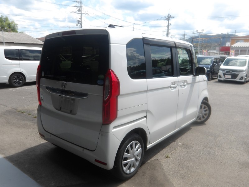 ホンダ N BOX 13枚目