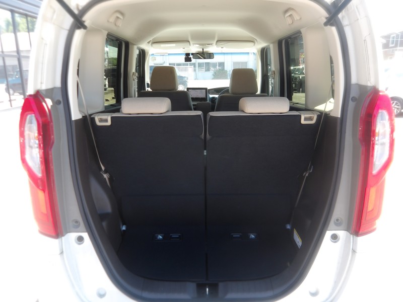 ホンダ N BOX 10枚目