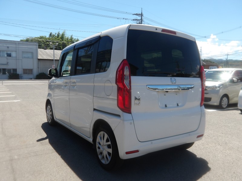 ホンダ N BOX 17枚目