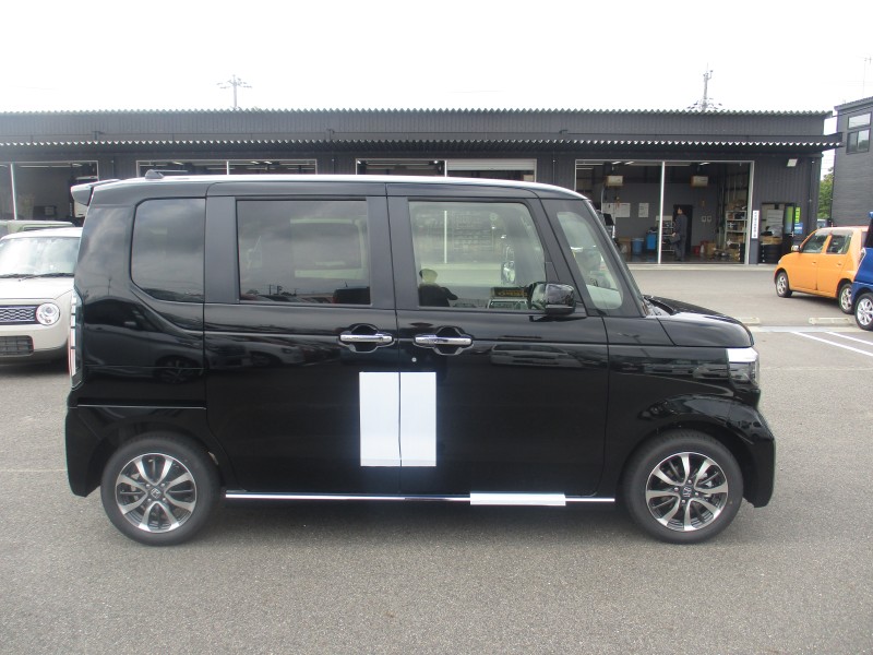 ホンダ N BOX 3枚目