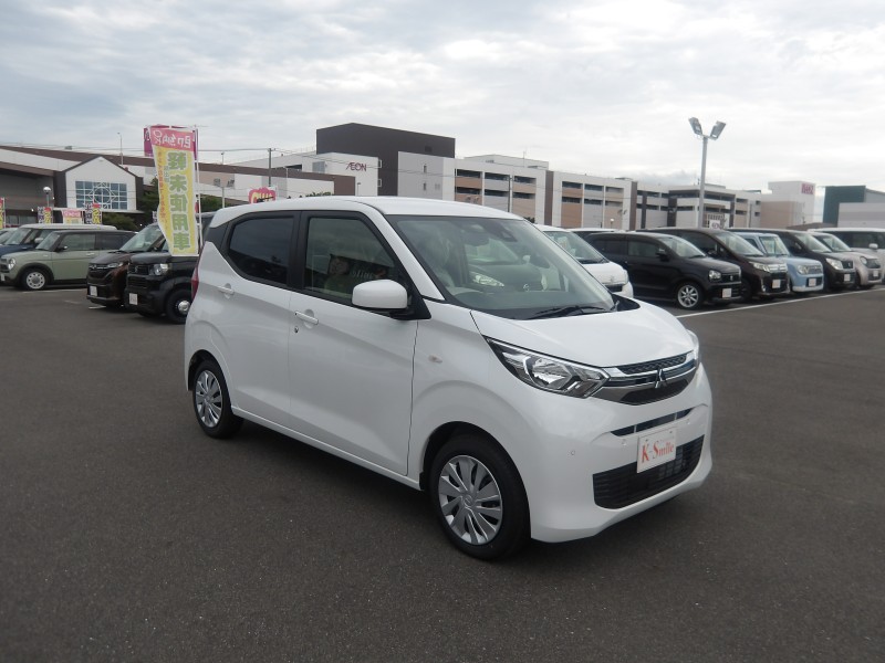 三菱 eKワゴン 2枚目