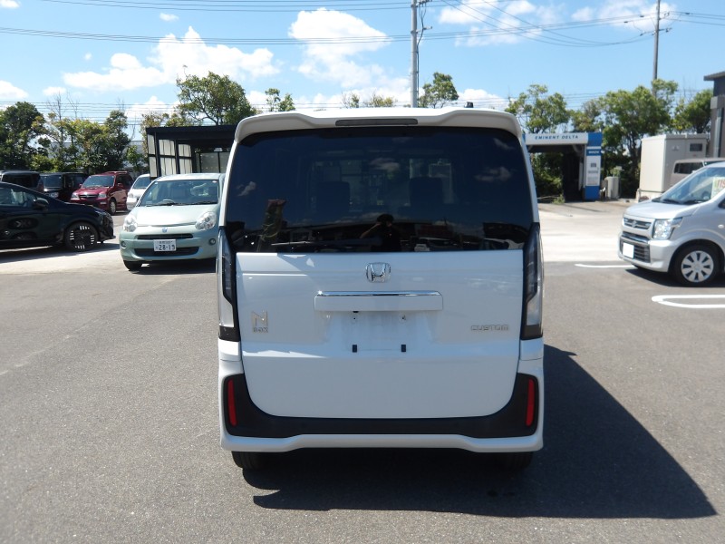 ホンダ N BOX 18枚目