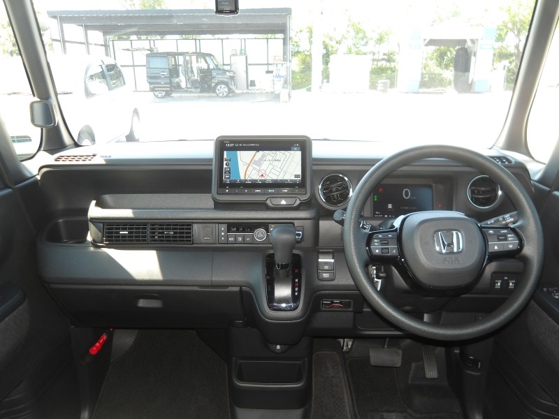 ホンダ N BOX 2枚目