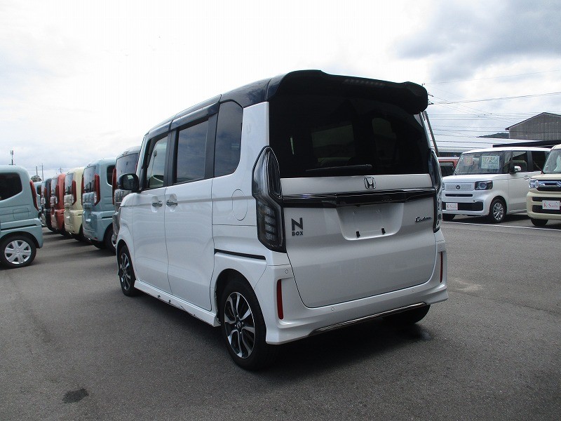 ホンダ N BOX 18枚目