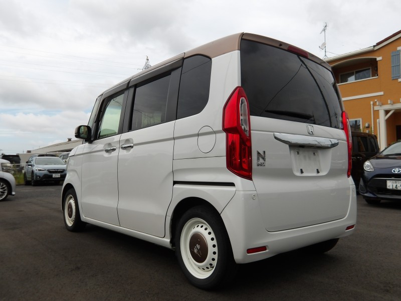 ホンダ N BOX 17枚目