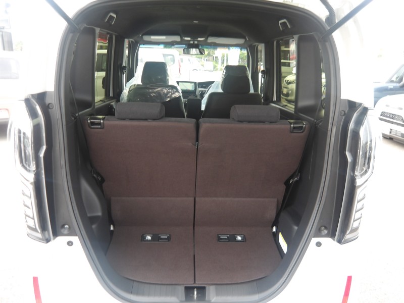 ホンダ N BOX 10枚目