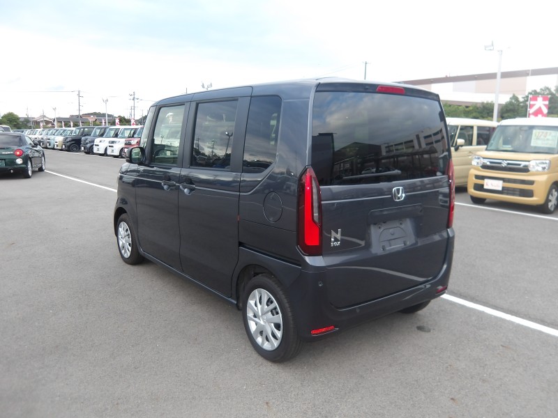 ホンダ N BOX 18枚目