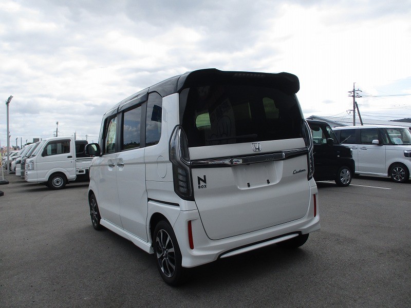 ホンダ N BOX 18枚目