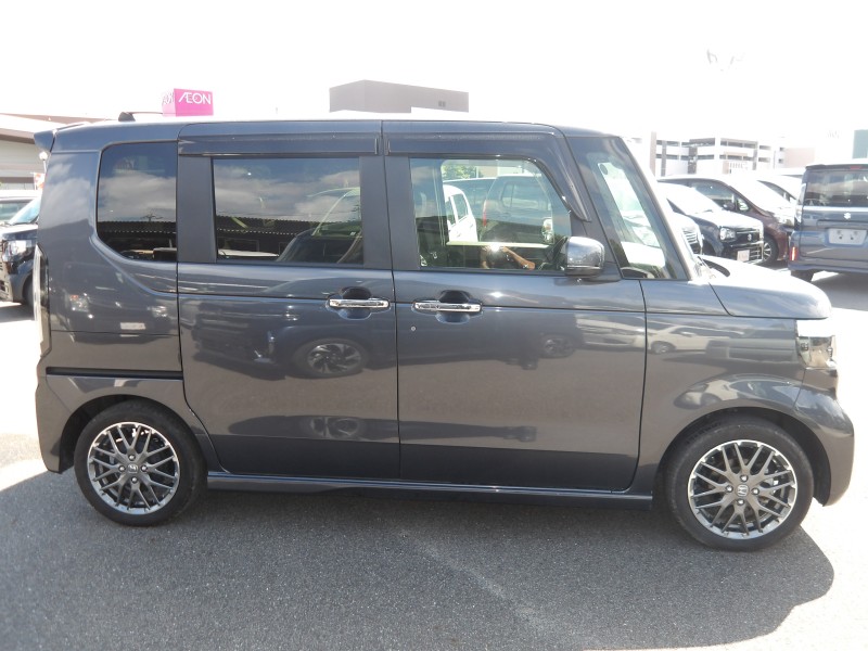 ホンダ N BOX 3枚目