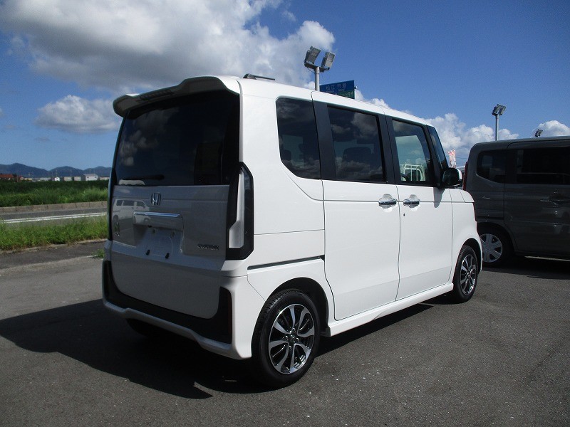 ホンダ N BOX 10枚目