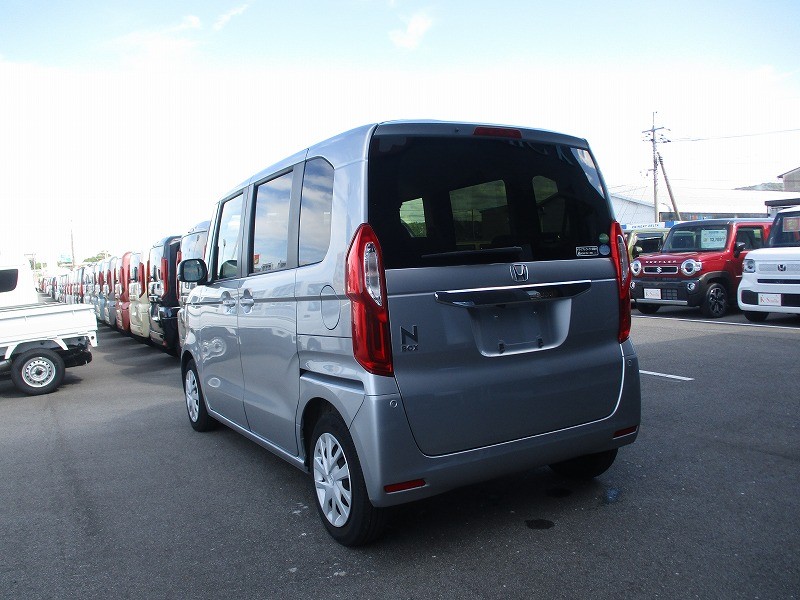 ホンダ N BOX 18枚目