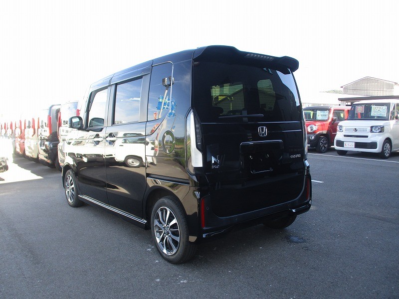 ホンダ N BOX 18枚目