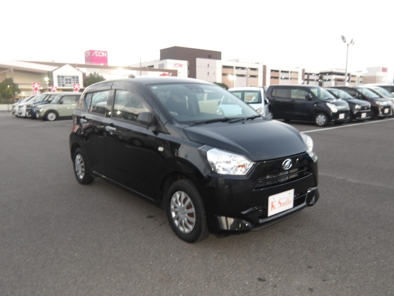 ダイハツ ミライース 2枚目