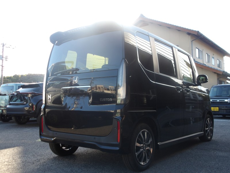 ホンダ N BOX 4枚目