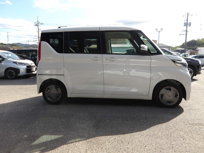 ニッサン ルークス 3枚目