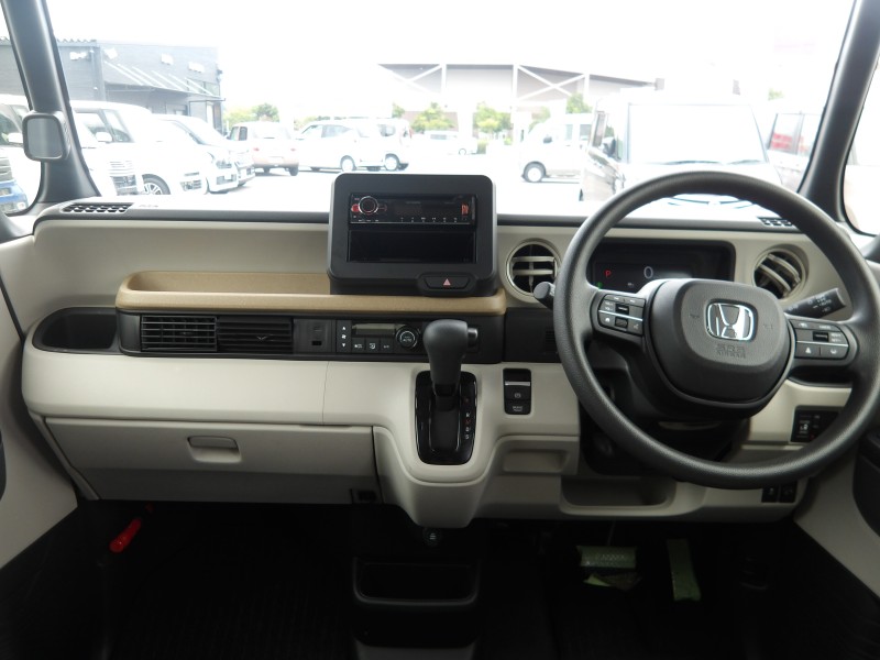 ホンダ N BOX 11枚目