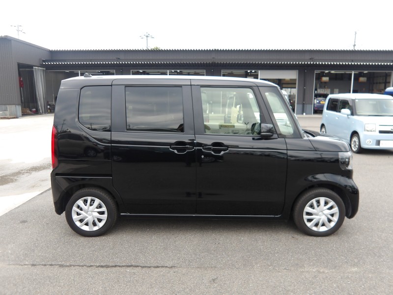 ホンダ N BOX 3枚目