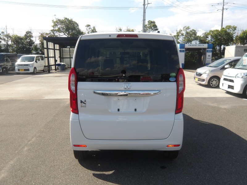 ホンダ N BOX 17枚目