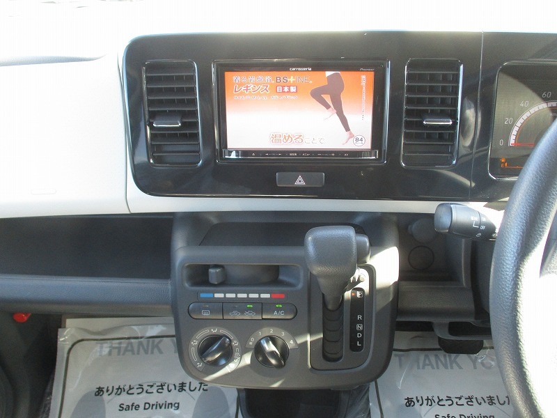 ニッサン モコ 2枚目