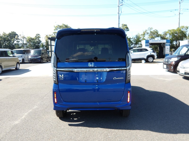 ホンダ N BOX 17枚目