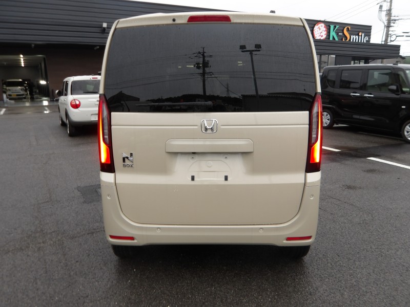 ホンダ N BOX 5枚目